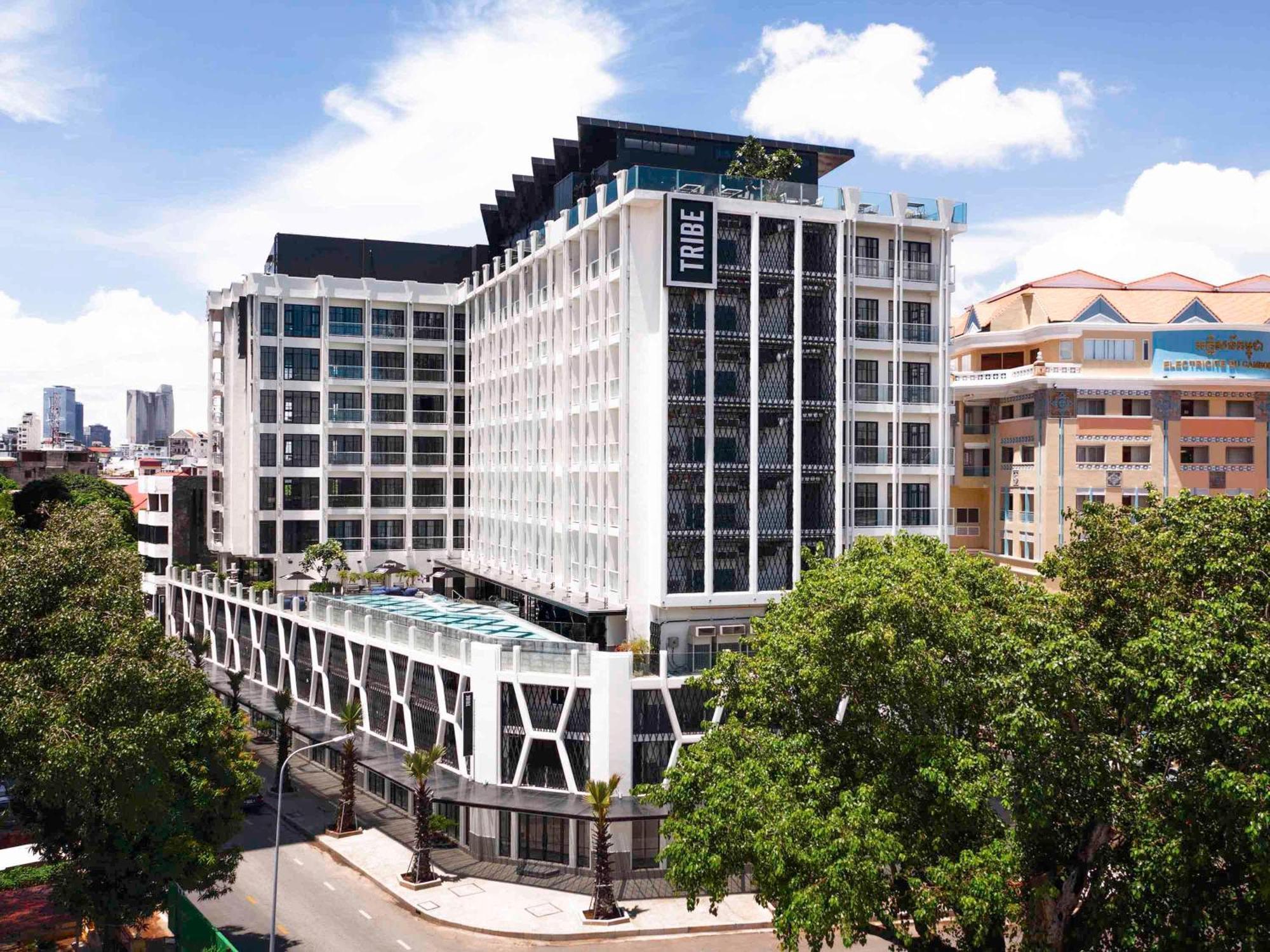 Hotel Tribe Post Office Phnom Penh