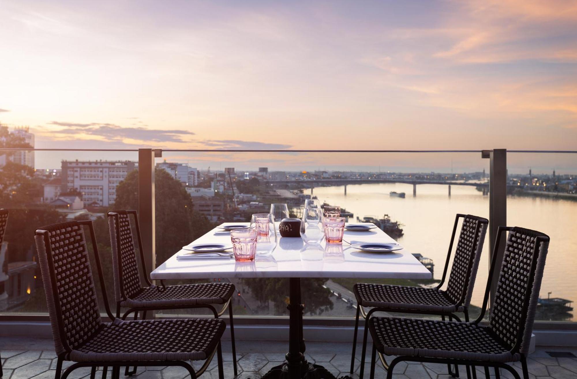 Tribe Post Office Hotel 4*